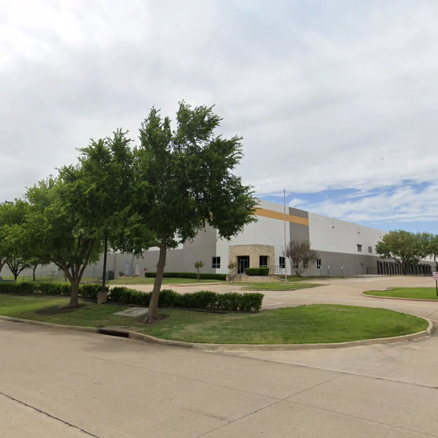 Axiom Dallas Distribution Center