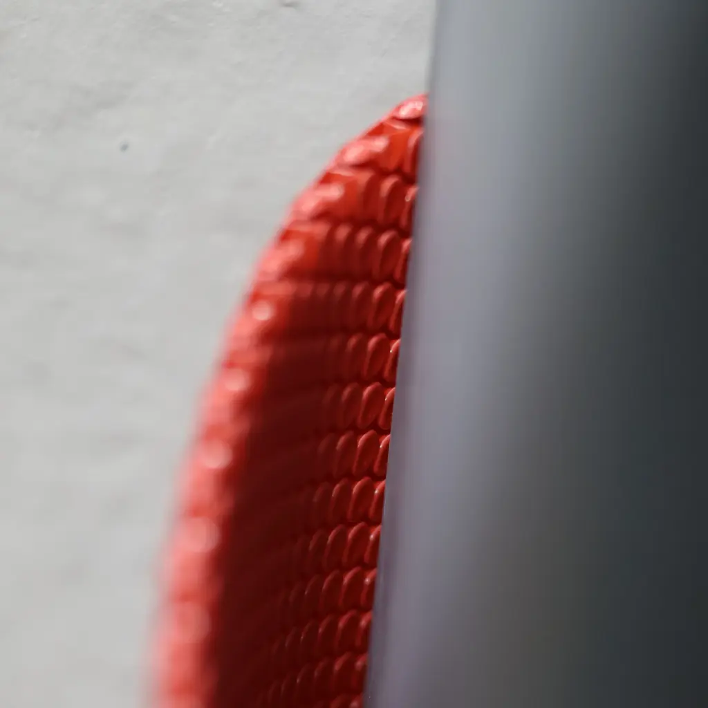 Armour-Vert-Protect-Close-Up-On-Column.webp
